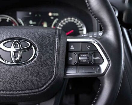 Тойота Ленд Крузер, объемом двигателя 3.3 л и пробегом 69 тыс. км за 80012 $, фото 21 на Automoto.ua