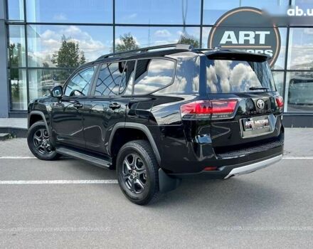 Тойота Ленд Крузер, объемом двигателя 3.3 л и пробегом 53 тыс. км за 78999 $, фото 5 на Automoto.ua