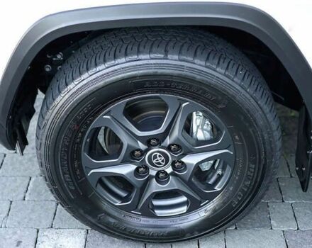 Тойота Ленд Крузер, объемом двигателя 3.3 л и пробегом 69 тыс. км за 80012 $, фото 13 на Automoto.ua