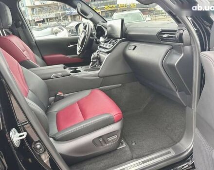 Тойота Ленд Крузер, объемом двигателя 3.4 л и пробегом 19 тыс. км за 88700 $, фото 23 на Automoto.ua