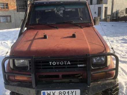 Тойота Ленд Крузер 1996 в Рахове на Automoto.ua Тойота Ленд Крузер, объемом двигателя 2.4 л и пробегом 300 тыс. км за 7500 $, фото 1 на Automoto.ua
