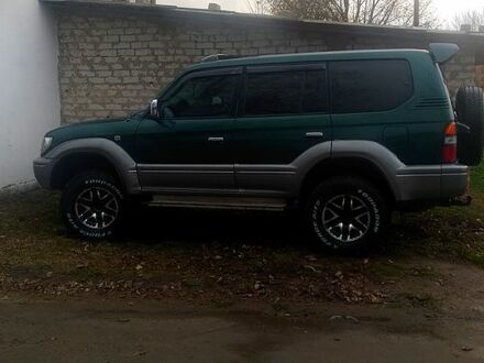 Тойота Ленд Крузер, объемом двигателя 3.4 л и пробегом 450 тыс. км за 11000 $, фото 1 на Automoto.ua