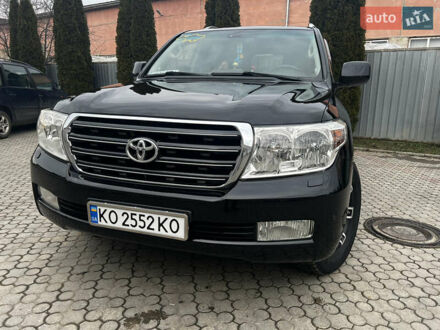 Тойота Ленд Крузер 2011 в Ужгороде на Automoto.ua Тойота Ленд Крузер, объемом двигателя 4.7 л и пробегом 385 тыс. км за 30500 $, фото 1 на Automoto.ua