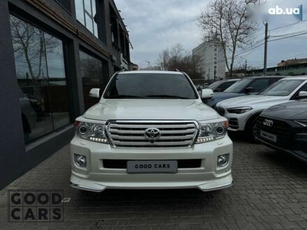 Тойота Ленд Крузер 2013 в Одессе на Automoto.ua Тойота Ленд Крузер, объемом двигателя 4.5 л и пробегом 235 тыс. км за 37000 $, фото 1 на Automoto.ua