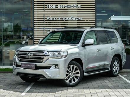Тойота Ленд Крузер 2016 в Львове на Automoto.ua Тойота Ленд Крузер, объемом двигателя 4.6 л и пробегом 90 тыс. км за 50249 $, фото 1 на Automoto.ua