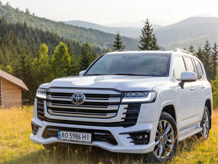 Тойота Ленд Крузер 2021 в Ивано-Франковске на Automoto.ua Тойота Ленд Крузер, объемом двигателя 3.3 л и пробегом 28 тыс. км за 79500 $, фото 1 на Automoto.ua