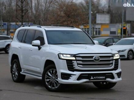 Тойота Ленд Крузер 2023 у Києві на Automoto.ua Тойота Ленд Крузер, об'ємом двигуна 3.5 л та пробігом 75 тис. км за 89900 $, фото 1 на Automoto.ua