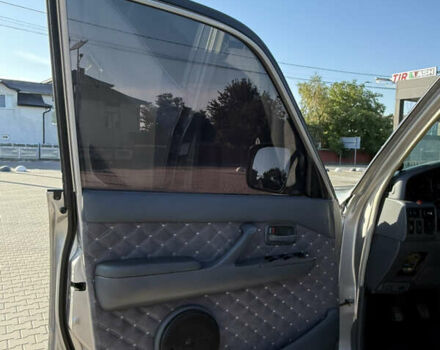 Сірий Тойота Ленд Крузер, об'ємом двигуна 3 л та пробігом 336 тис. км за 32000 $, фото 7 на Automoto.ua