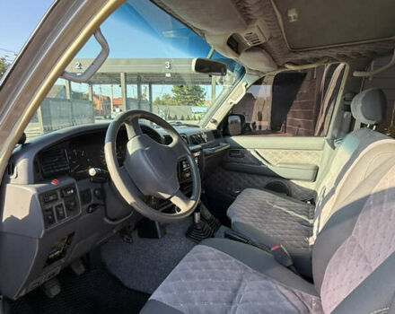 Сірий Тойота Ленд Крузер, об'ємом двигуна 3 л та пробігом 336 тис. км за 32000 $, фото 10 на Automoto.ua