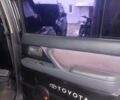 Серый Тойота Ленд Крузер, объемом двигателя 3.96 л и пробегом 285 тыс. км за 11000 $, фото 8 на Automoto.ua