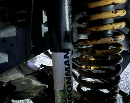 Сірий Тойота Ленд Крузер, об'ємом двигуна 4.2 л та пробігом 314 тис. км за 15000 $, фото 9 на Automoto.ua