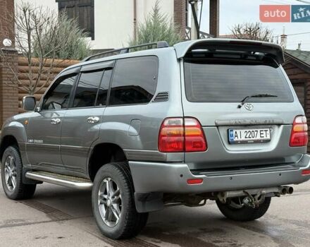 Серый Тойота Ленд Крузер, объемом двигателя 4.7 л и пробегом 460 тыс. км за 8500 $, фото 19 на Automoto.ua
