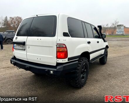 Серый Тойота Ленд Крузер, объемом двигателя 4.5 л и пробегом 210 тыс. км за 23500 $, фото 6 на Automoto.ua