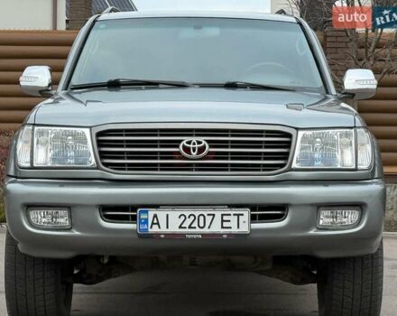 Серый Тойота Ленд Крузер, объемом двигателя 4.7 л и пробегом 460 тыс. км за 8500 $, фото 8 на Automoto.ua