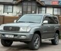 Серый Тойота Ленд Крузер, объемом двигателя 4.7 л и пробегом 460 тыс. км за 8500 $, фото 3 на Automoto.ua