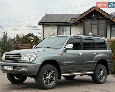 Серый Тойота Ленд Крузер, объемом двигателя 4.7 л и пробегом 460 тыс. км за 8500 $, фото 7 на Automoto.ua