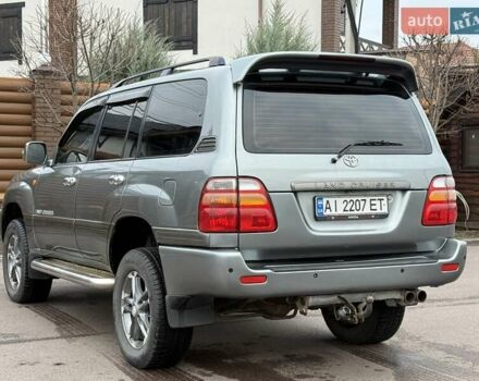 Серый Тойота Ленд Крузер, объемом двигателя 4.7 л и пробегом 460 тыс. км за 8500 $, фото 20 на Automoto.ua