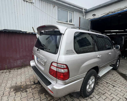 Серый Тойота Ленд Крузер, объемом двигателя 4.7 л и пробегом 525 тыс. км за 10900 $, фото 4 на Automoto.ua