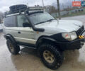 Серый Тойота Ленд Крузер, объемом двигателя 3 л и пробегом 300 тыс. км за 15000 $, фото 1 на Automoto.ua