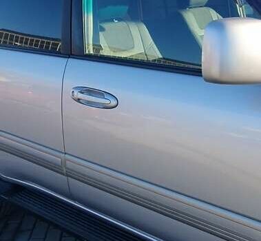 Сірий Тойота Ленд Крузер, об'ємом двигуна 4.2 л та пробігом 356 тис. км за 15000 $, фото 7 на Automoto.ua