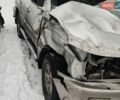 Серый Тойота Ленд Крузер, объемом двигателя 4.7 л и пробегом 319 тыс. км за 4000 $, фото 1 на Automoto.ua
