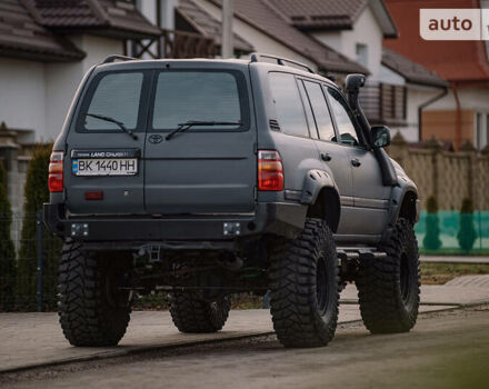 Сірий Тойота Ленд Крузер, об'ємом двигуна 4.2 л та пробігом 120 тис. км за 42000 $, фото 12 на Automoto.ua