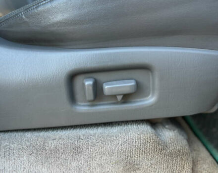 Сірий Тойота Ленд Крузер, об'ємом двигуна 4.66 л та пробігом 248 тис. км за 13099 $, фото 15 на Automoto.ua