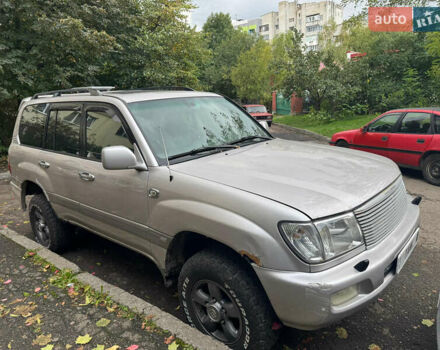 Серый Тойота Ленд Крузер, объемом двигателя 4.7 л и пробегом 419 тыс. км за 10500 $, фото 5 на Automoto.ua