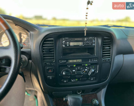 Сірий Тойота Ленд Крузер, об'ємом двигуна 4.66 л та пробігом 248 тис. км за 13099 $, фото 13 на Automoto.ua