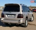 Серый Тойота Ленд Крузер, объемом двигателя 4.66 л и пробегом 342 тыс. км за 15500 $, фото 8 на Automoto.ua