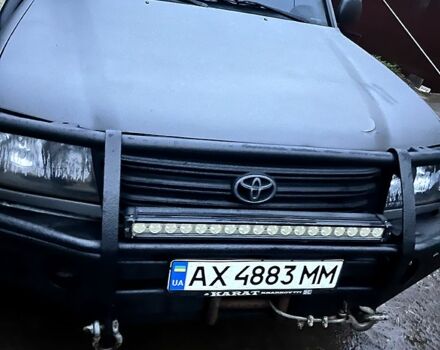 Серый Тойота Ленд Крузер, объемом двигателя 4.2 л и пробегом 0 тыс. км за 25000 $, фото 6 на Automoto.ua