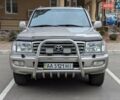Сірий Тойота Ленд Крузер, об'ємом двигуна 4.67 л та пробігом 440 тис. км за 12999 $, фото 1 на Automoto.ua