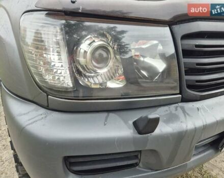 Серый Тойота Ленд Крузер, объемом двигателя 4.2 л и пробегом 453 тыс. км за 16500 $, фото 9 на Automoto.ua