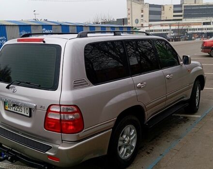 Серый Тойота Ленд Крузер, объемом двигателя 4.7 л и пробегом 291 тыс. км за 16199 $, фото 4 на Automoto.ua