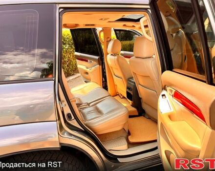 Сірий Тойота Ленд Крузер, об'ємом двигуна 4 л та пробігом 310 тис. км за 14000 $, фото 2 на Automoto.ua