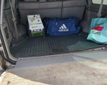 Сірий Тойота Ленд Крузер, об'ємом двигуна 4.66 л та пробігом 360 тис. км за 12000 $, фото 8 на Automoto.ua