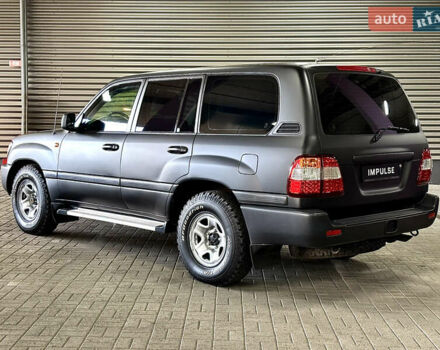 Серый Тойота Ленд Крузер, объемом двигателя 4.16 л и пробегом 20 тыс. км за 59700 $, фото 1 на Automoto.ua
