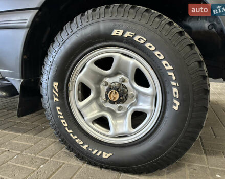 Серый Тойота Ленд Крузер, объемом двигателя 4.16 л и пробегом 20 тыс. км за 59700 $, фото 13 на Automoto.ua