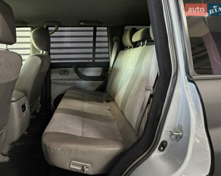 Серый Тойота Ленд Крузер, объемом двигателя 4.16 л и пробегом 20 тыс. км за 59700 $, фото 5 на Automoto.ua