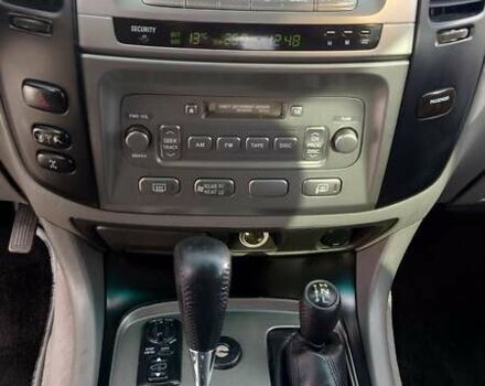 Сірий Тойота Ленд Крузер, об'ємом двигуна 4.2 л та пробігом 259 тис. км за 30000 $, фото 9 на Automoto.ua