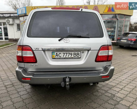 Сірий Тойота Ленд Крузер, об'ємом двигуна 4.66 л та пробігом 416 тис. км за 14900 $, фото 4 на Automoto.ua