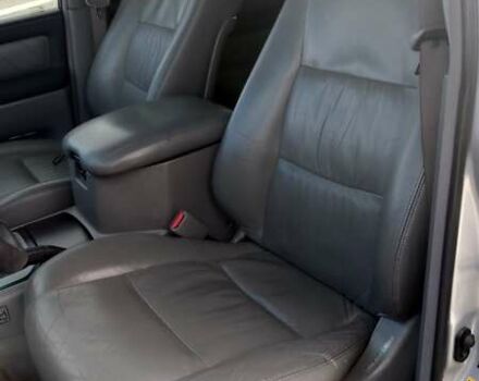 Сірий Тойота Ленд Крузер, об'ємом двигуна 4.2 л та пробігом 259 тис. км за 30000 $, фото 11 на Automoto.ua