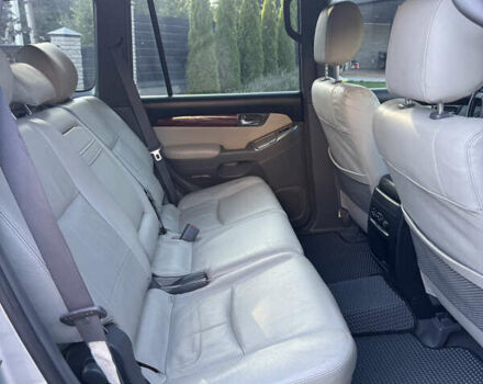 Серый Тойота Ленд Крузер, объемом двигателя 2.69 л и пробегом 311 тыс. км за 11500 $, фото 10 на Automoto.ua