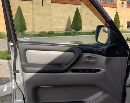 Сірий Тойота Ленд Крузер, об'ємом двигуна 4.2 л та пробігом 259 тис. км за 30000 $, фото 12 на Automoto.ua