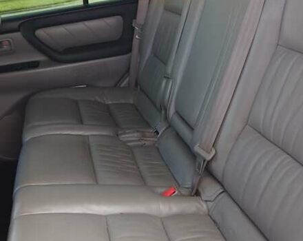 Сірий Тойота Ленд Крузер, об'ємом двигуна 4.2 л та пробігом 259 тис. км за 30000 $, фото 17 на Automoto.ua