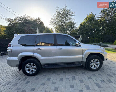 Серый Тойота Ленд Крузер, объемом двигателя 2.69 л и пробегом 311 тыс. км за 11500 $, фото 7 на Automoto.ua