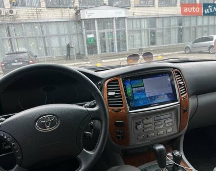Сірий Тойота Ленд Крузер, об'ємом двигуна 4.16 л та пробігом 188 тис. км за 28000 $, фото 2 на Automoto.ua