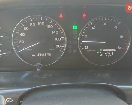 Сірий Тойота Ленд Крузер, об'ємом двигуна 4.2 л та пробігом 259 тис. км за 30000 $, фото 7 на Automoto.ua