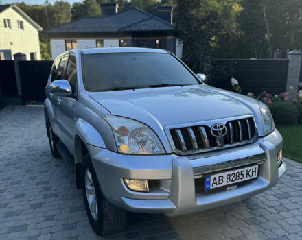 Серый Тойота Ленд Крузер, объемом двигателя 2.69 л и пробегом 311 тыс. км за 11500 $, фото 1 на Automoto.ua