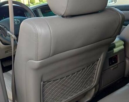 Сірий Тойота Ленд Крузер, об'ємом двигуна 4.2 л та пробігом 259 тис. км за 30000 $, фото 15 на Automoto.ua